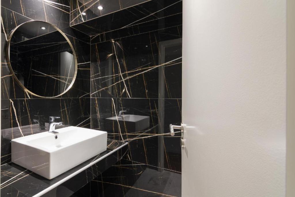 Arditou Akropolis Apartments-Suites Афины Экстерьер фото